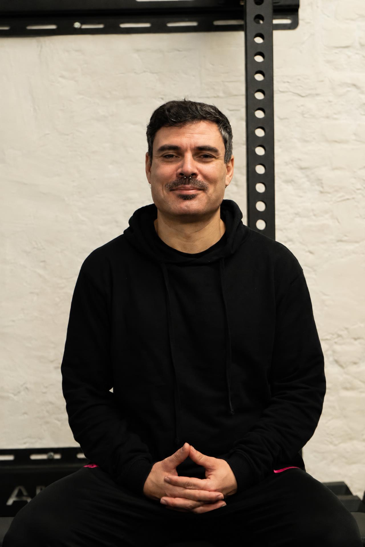 Jose Maria Vera, sports massage therapist